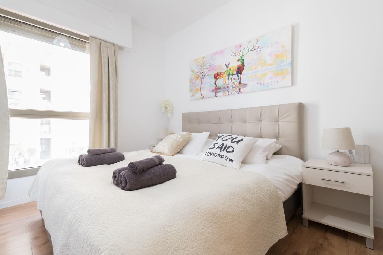 Luxury One-Bedroom Apartment/Parking In City Center Єрусалим Екстер'єр фото